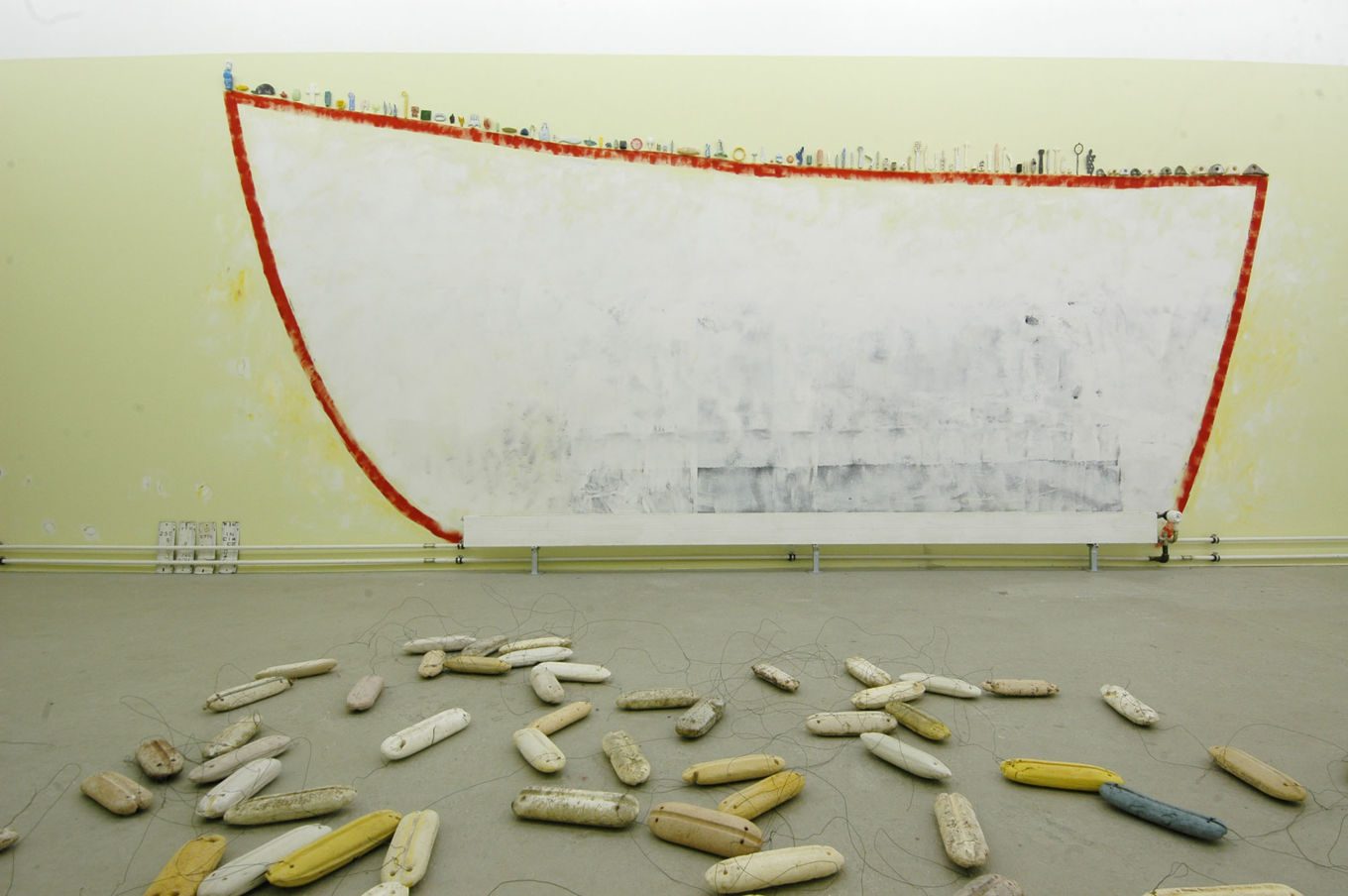 Ausstellungsansicht: Es ist was passiert, Oxyd Nr. 16, Doppelausstellung mit Eugen Frei, 2005, Katharina Rapp