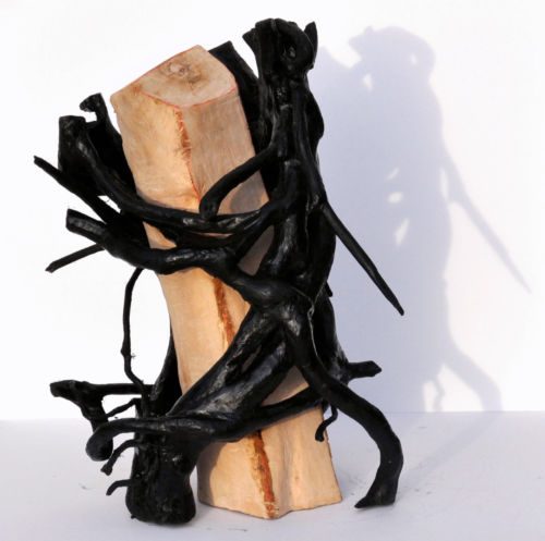 Tanz, 2014, Efeuwurzeln, Olivenstamm, 32 x 30 cm, Werk aus der Serie «Efeu»