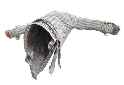 Fly, Robin, Fly, 2011, Meine alten Hemden, versteift, Objekt aus der Serie «Frauen I»