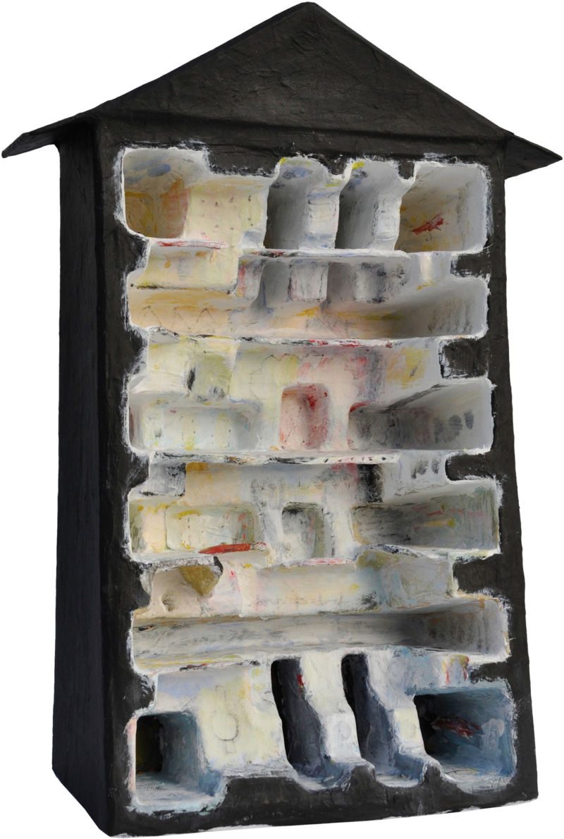 Zerstörtes Haus, 2016, Karton, Papier, ca. 43 x 30 x 14 cm, Objekt aus der Serie «Häuser I»