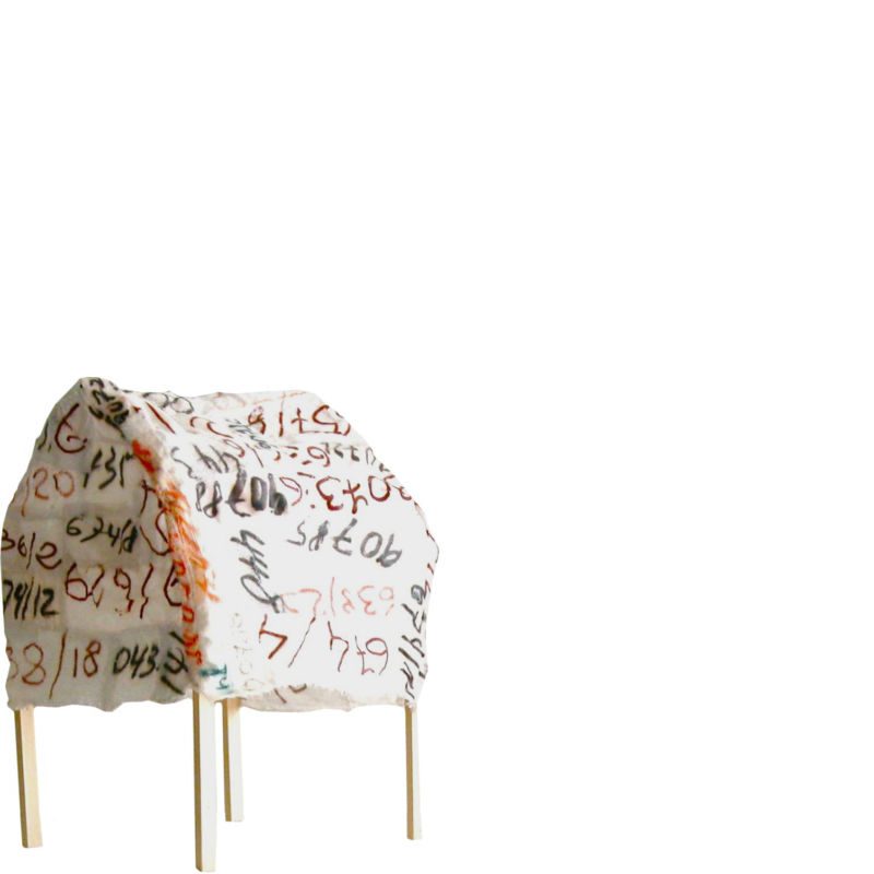 Gezeichnet, 2000, Vorhangmuster, versteift, Holz, 25 x 16 x 20 cm, Objekt aus der Serie «Häuser II»